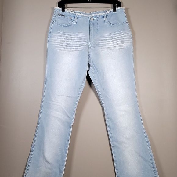 NWOT Revolt Sparkly Jeans - Picture 1 of 8